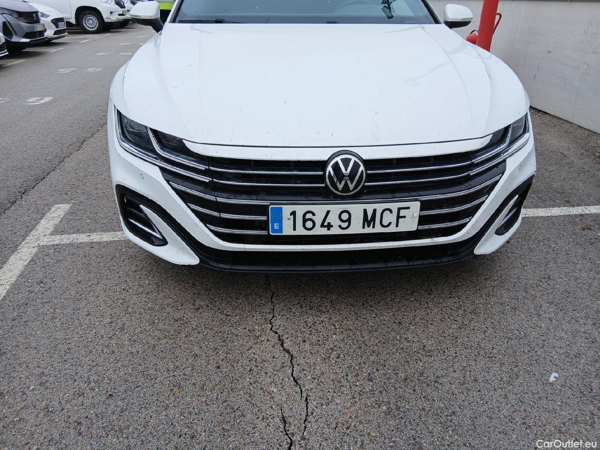  Volkswagen  Arteon VOLKSWAGEN  / 2020 / 5P / berlina con portón R-Line 2.0 TDI 147kW (200CV) DSG #2