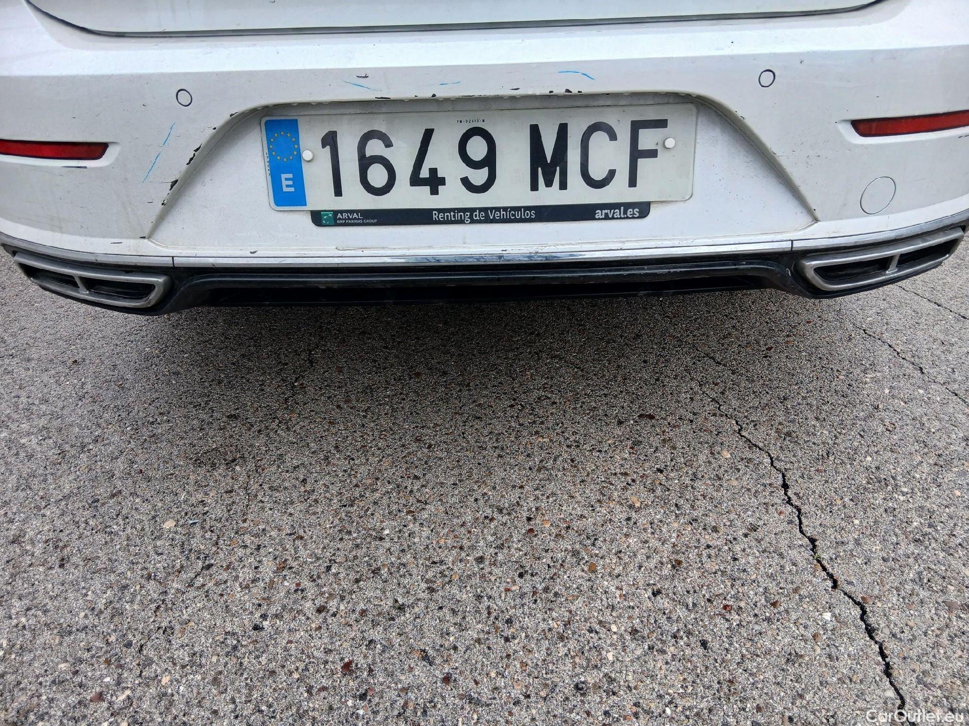  Volkswagen  Arteon VOLKSWAGEN  / 2020 / 5P / berlina con portón R-Line 2.0 TDI 147kW (200CV) DSG #33