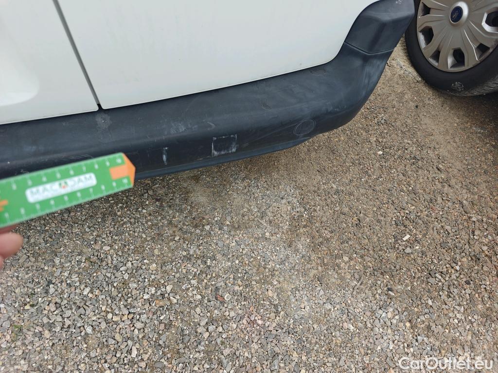  Peugeot  Partner PEUGEOT  / 2018 / 3P / furgón derivado de turismo Pro Standard 600kg BlueHDi 73kW (AC) #19