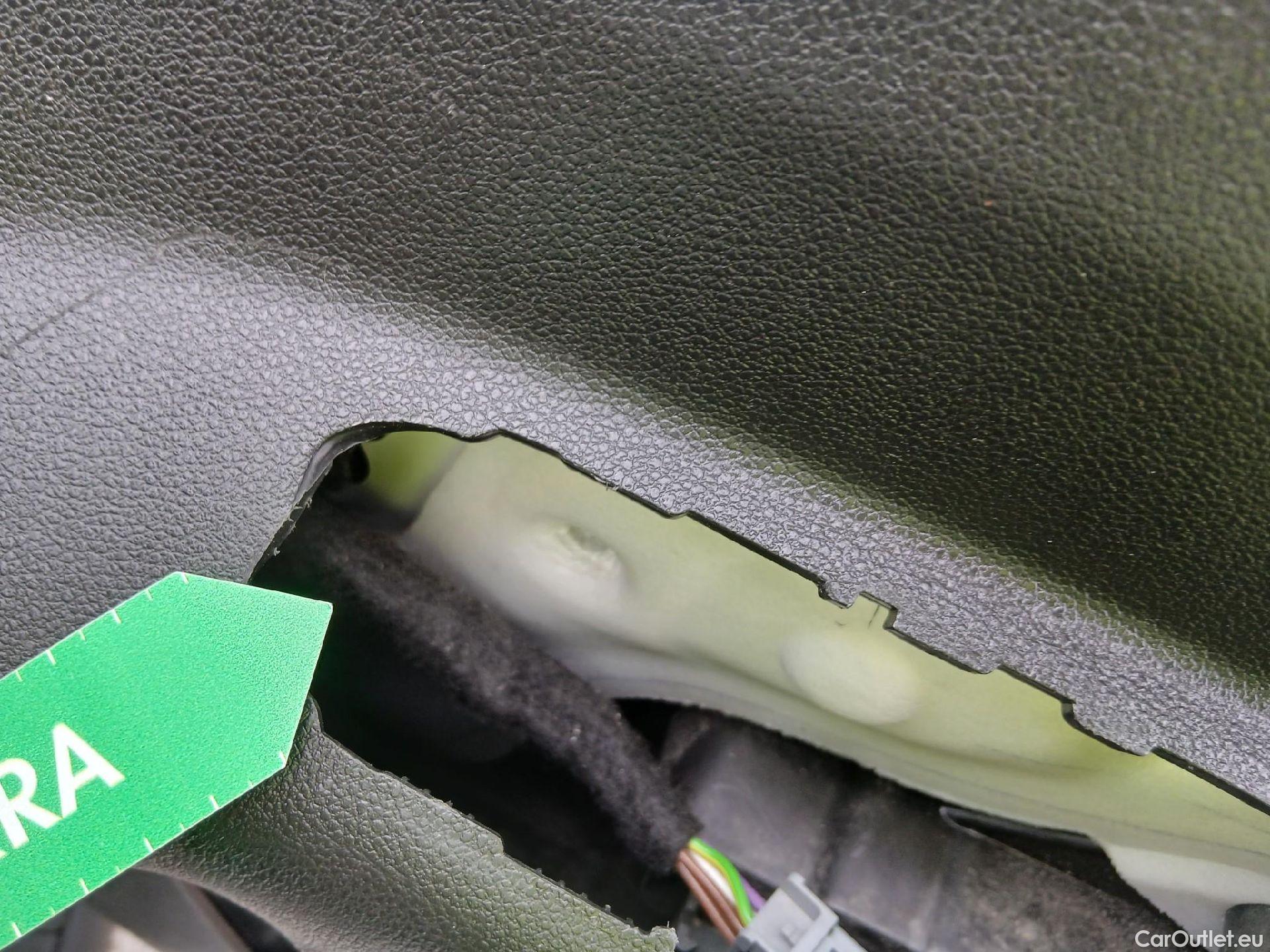  Citroen  Berlingo CITROEN  COMBI Talla M BlueHDi 100 S&S LIVE #9