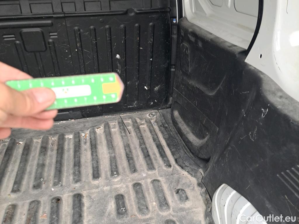  Citroen  Berlingo CITROEN  / 2018 / 3P / furgón derivado de turismo Talla M BlueHDi 73kW CONTROL #11