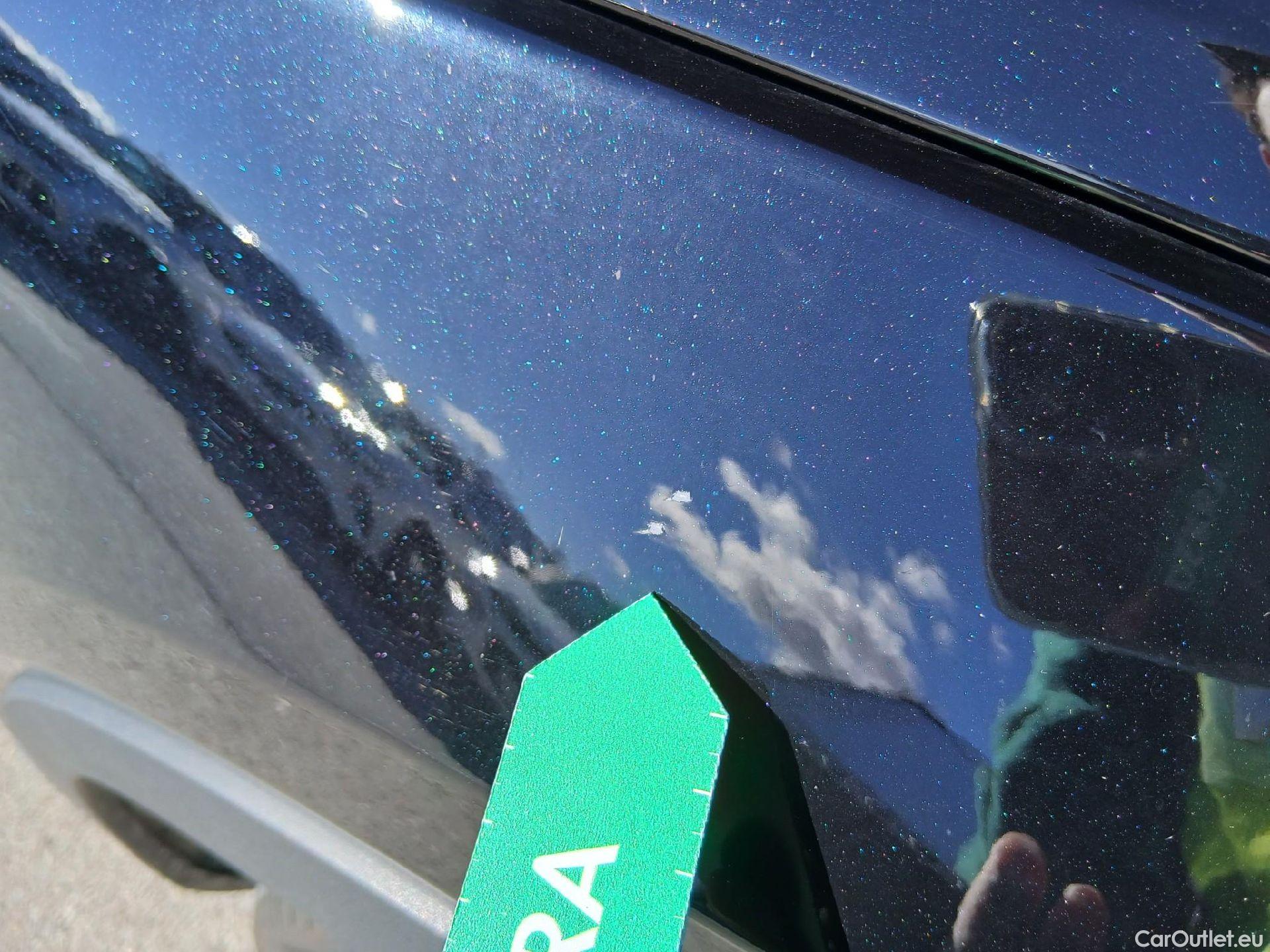  Volvo  XC 40 VOLVO XC40 / 2021 / 5P / todoterreno 1.5 T4 Recharge PHEV Core Auto #51