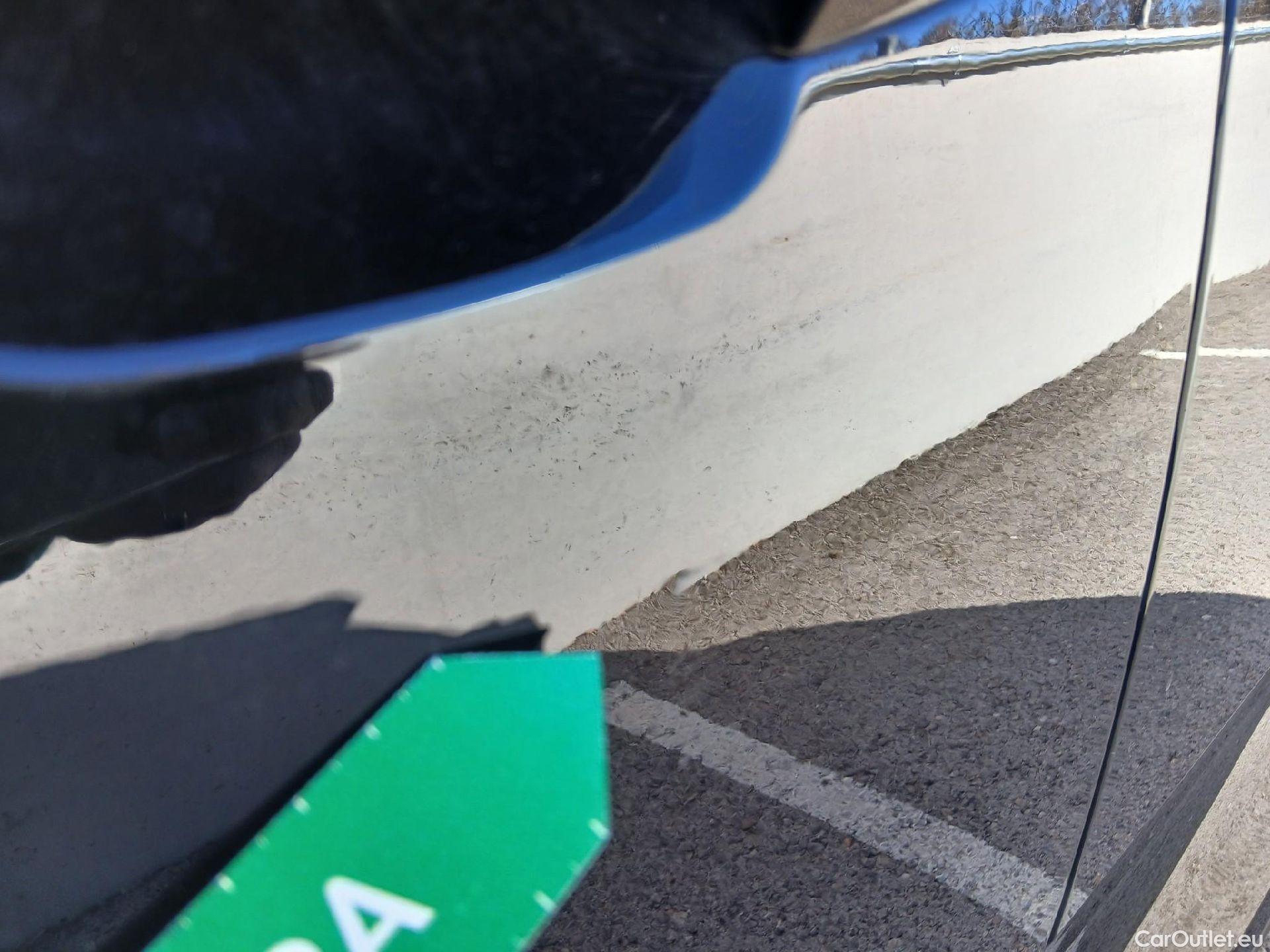  Volvo  XC 40 VOLVO XC40 / 2021 / 5P / todoterreno 1.5 T4 Recharge PHEV Core Auto #15