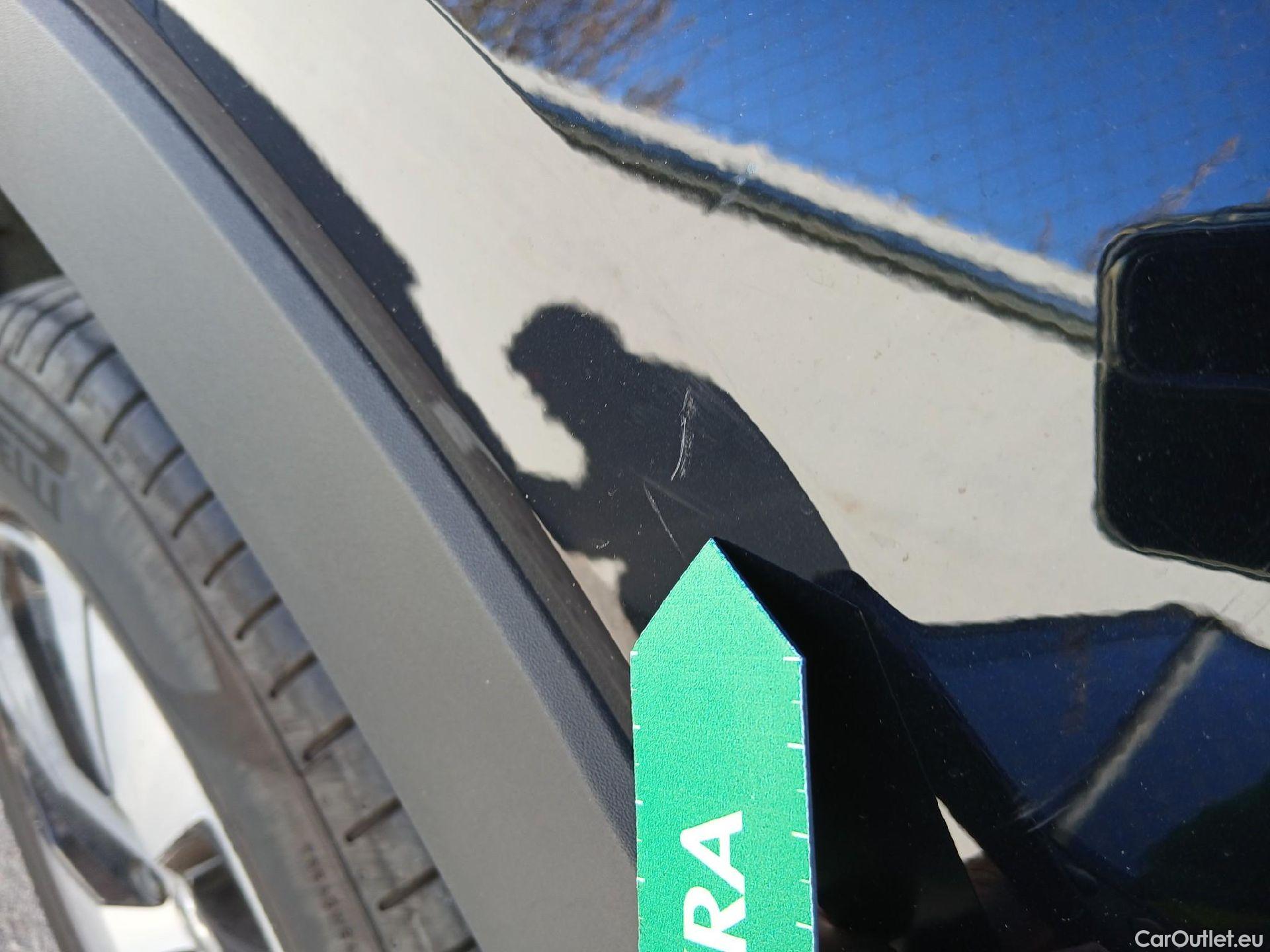  Volvo  XC 40 VOLVO XC40 / 2021 / 5P / todoterreno 1.5 T4 Recharge PHEV Core Auto #23