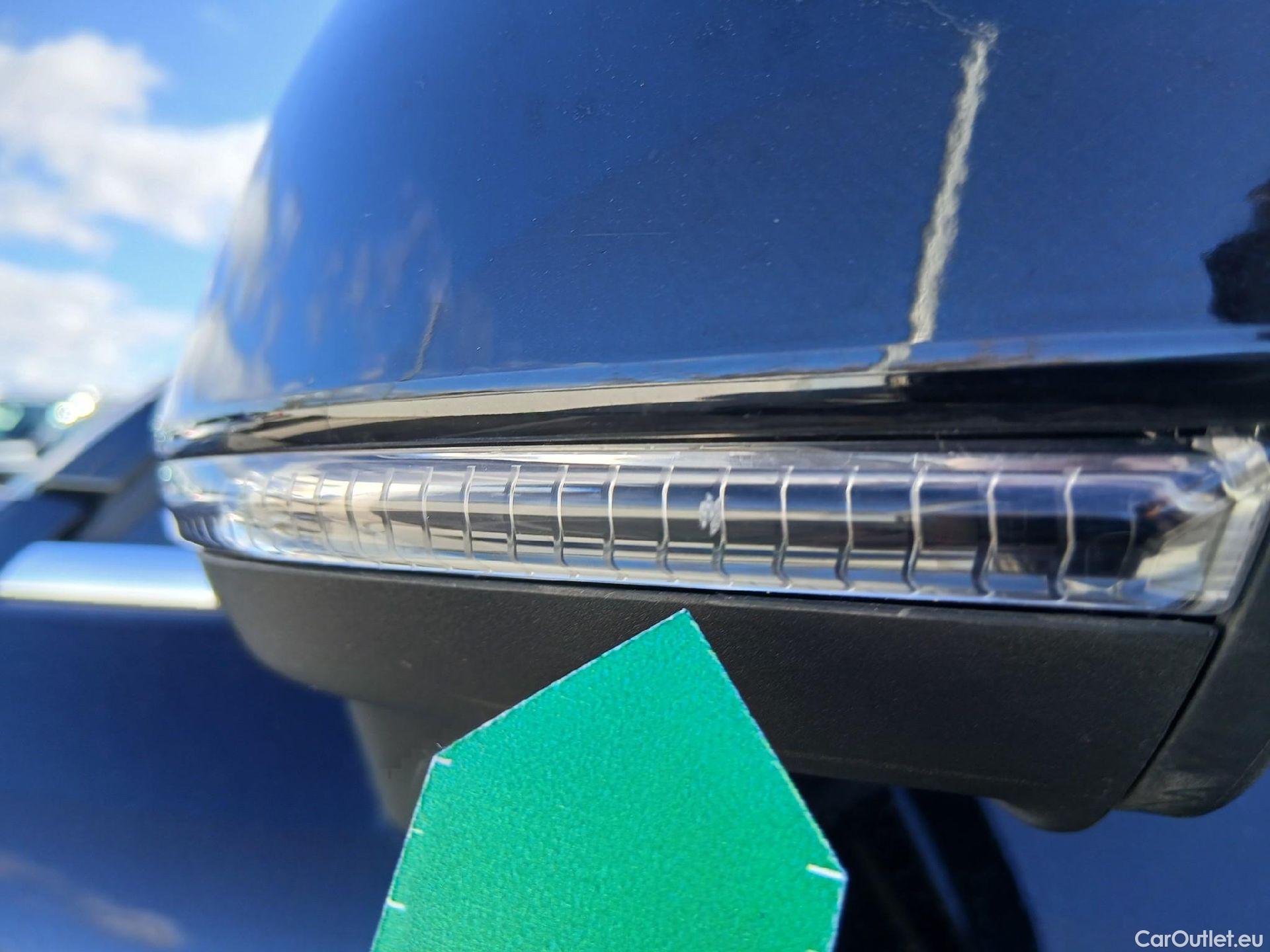  Volvo  XC 40 VOLVO XC40 / 2021 / 5P / todoterreno 1.5 T4 Recharge PHEV Core Auto #17