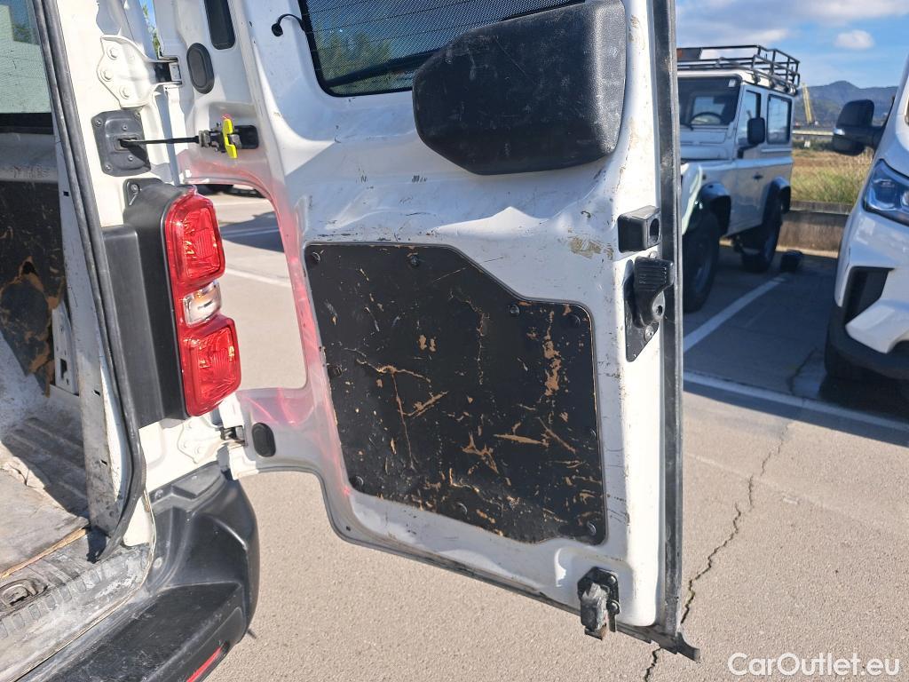  Citroen  Jumpy CITROEN  / 2016 / 4P / combi Combi Talla XL BlueHDi 120 S&S Confort #9