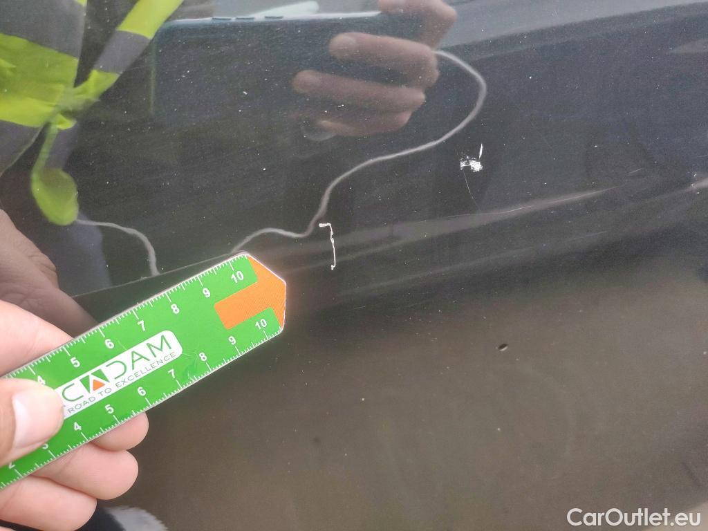  Renault  Kadjar RENAULT  / 2019 / 5P / crossover Intens Blue dCi 85kW (115CV) #9