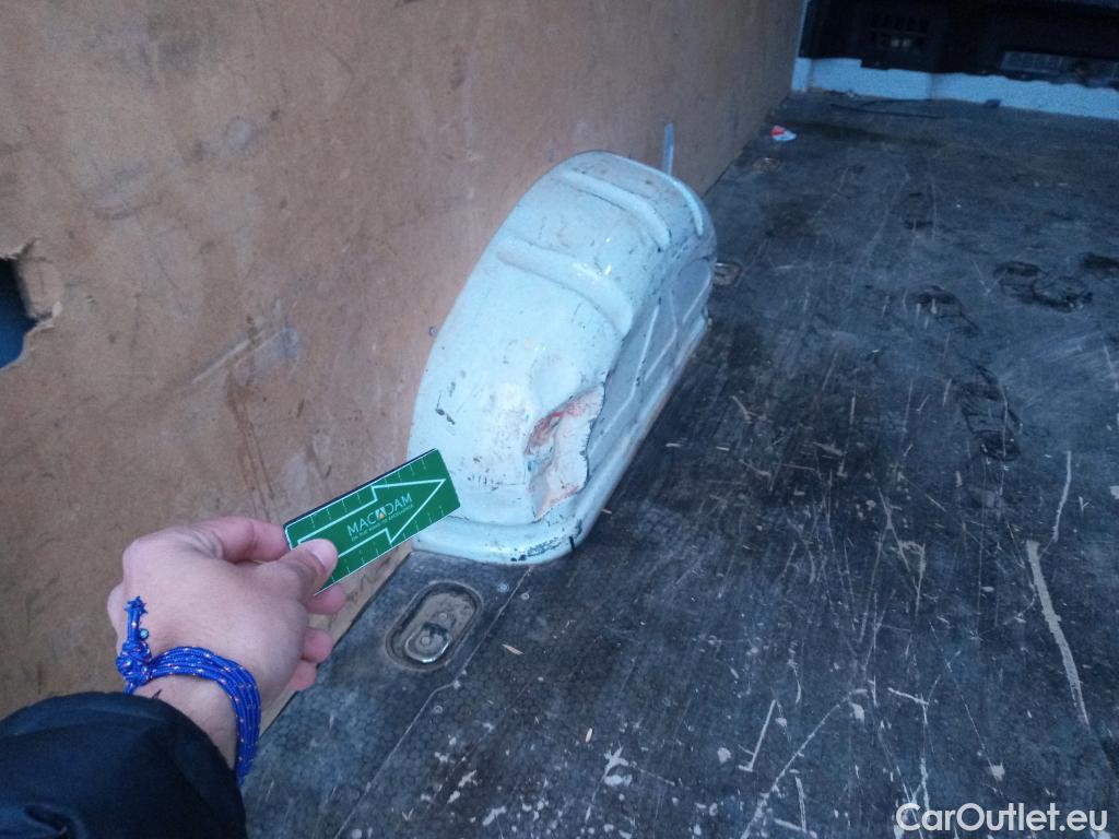  Volkswagen  Crafter VOLKSWAGEN  / 2017 / 4P / furgón 30 Furgón BM TN L3H2 2.0TDI 75kW (102CV) #11