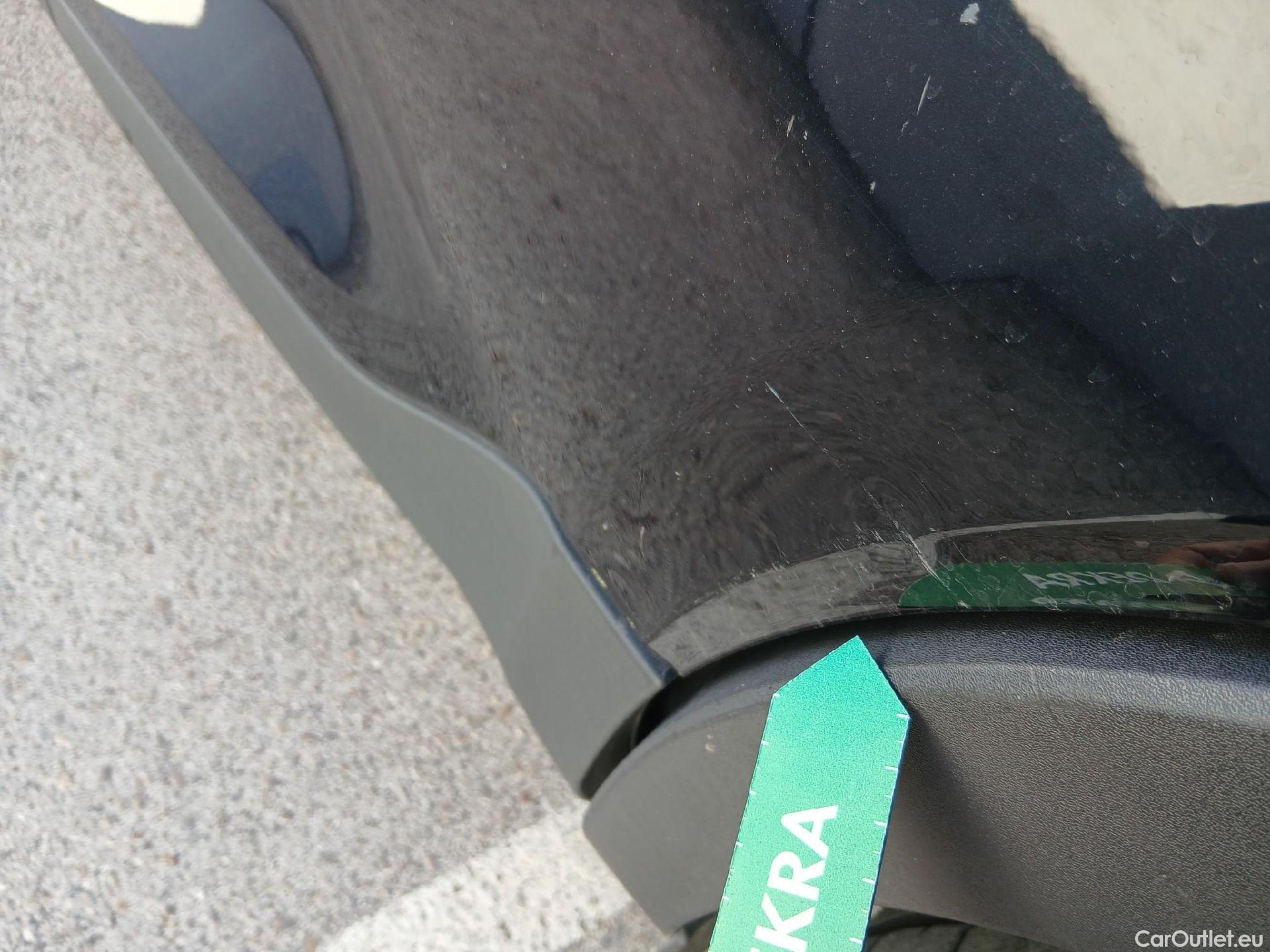  Volvo  XC 40 VOLVO XC40 / 2021 / 5P / todoterreno 1.5 T4 Recharge PHEV Core Auto #19