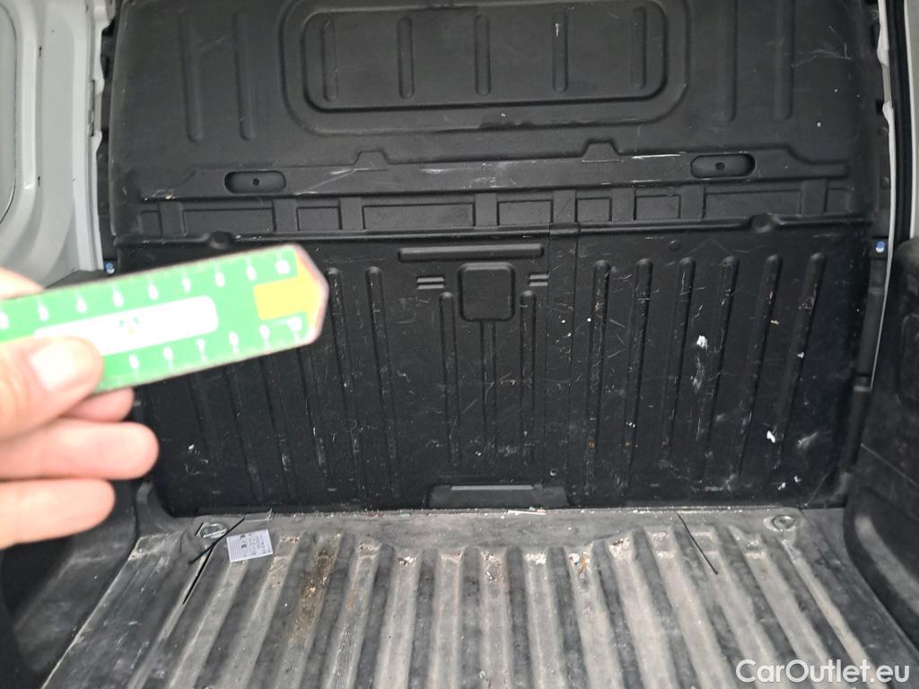  Citroen  Berlingo CITROEN  / 2018 / 3P / furgón derivado de turismo Talla M BlueHDi 73kW CONTROL #5