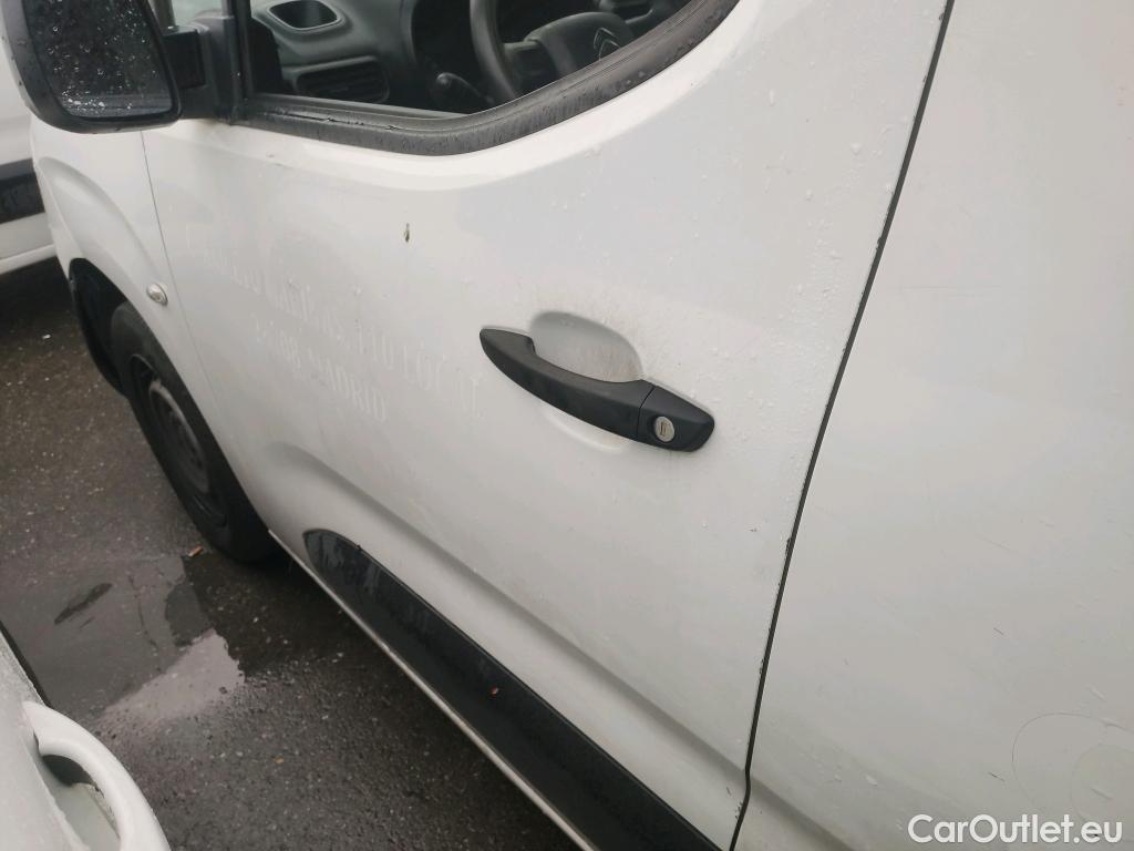  Citroen  Berlingo CITROEN  / 2018 / 3P / furgón derivado de turismo Talla M BlueHDi 73kW CONTROL (AC) #10