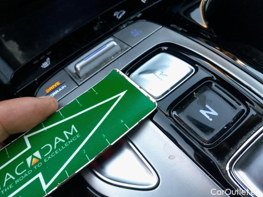  Hyundai  Tucson HYUNDAI  / 2020 / 5P / todoterreno 1.6 TGDI PHEV 195kW Tecno Sky Auto 4x4 #2