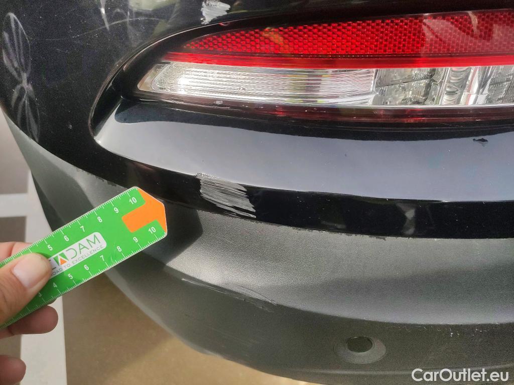  Renault  Kadjar RENAULT  / 2019 / 5P / crossover Intens Blue dCi 85kW (115CV) #27