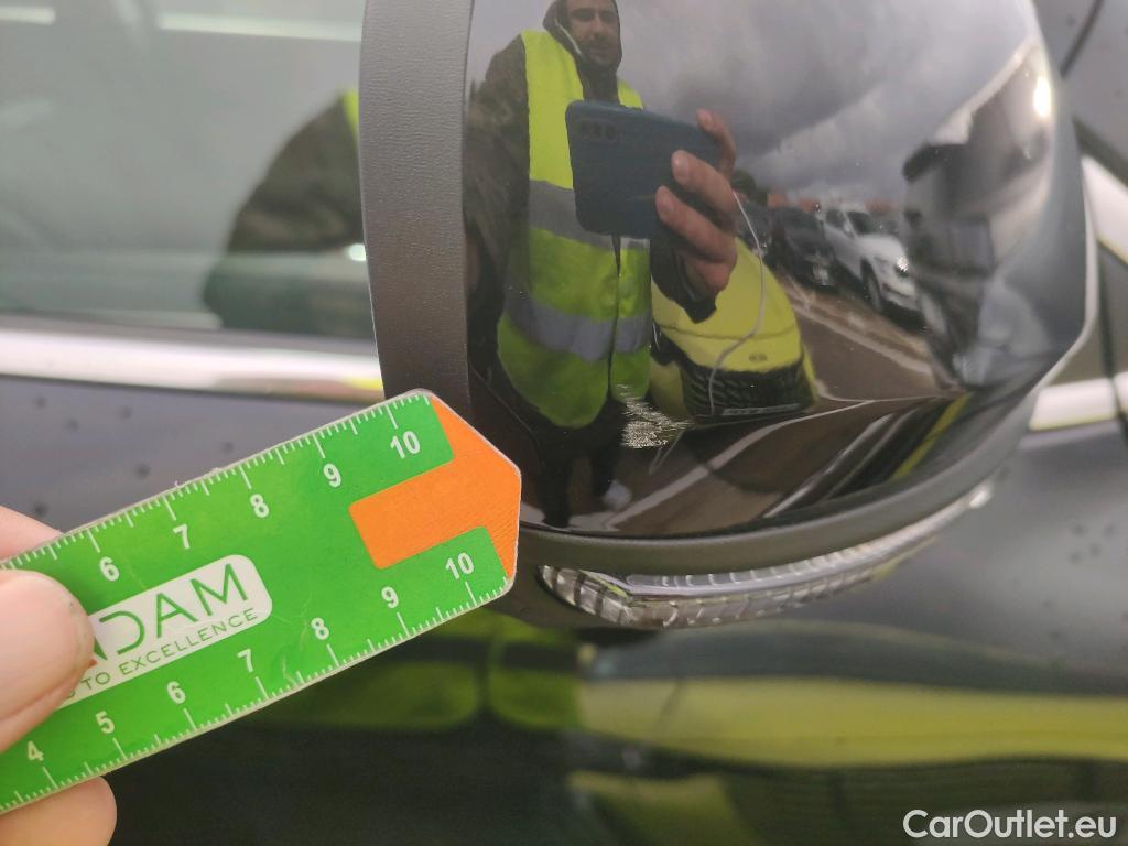  Renault  Kadjar RENAULT  / 2019 / 5P / crossover Intens Blue dCi 85kW (115CV) #35