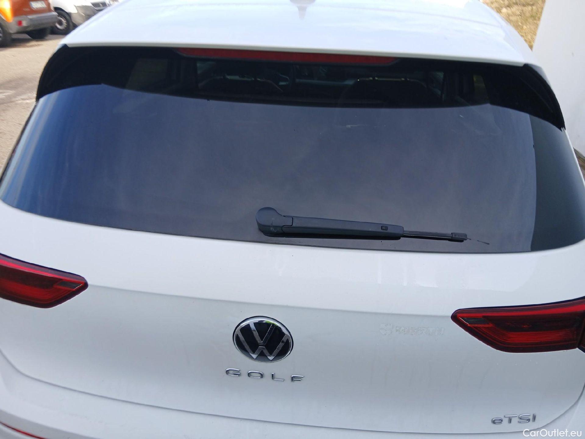  Volkswagen  Golf  VOLKSWAGEN / 2020 / 5P / berlina con portón Life 1.0 eTSI 81kW (110CV) DSG #19