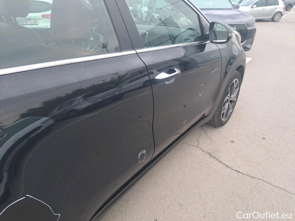  KIA  Sportage KIA  / 2018 / 5P / todoterreno 1.6 MHEV GT Line Essential 136CV DCT 4X2 #16