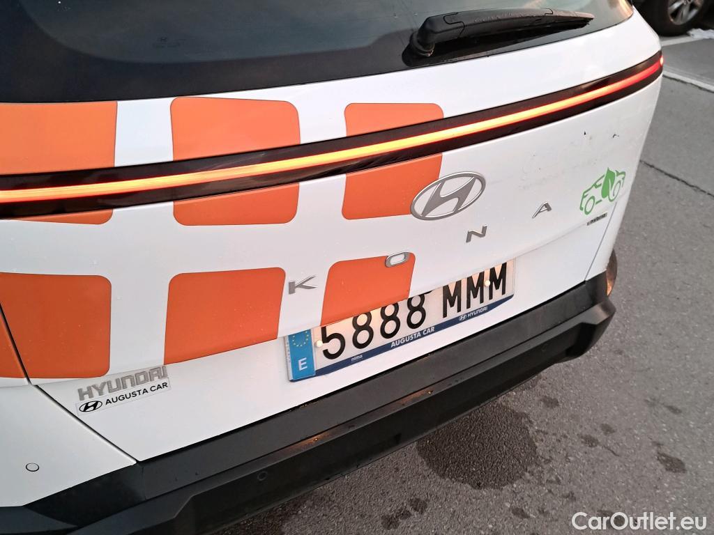  Hyundai  Konna HYUNDAI Kona / 2023 / 5P / todoterreno 1.6 GDI HEV Maxx DCT #4