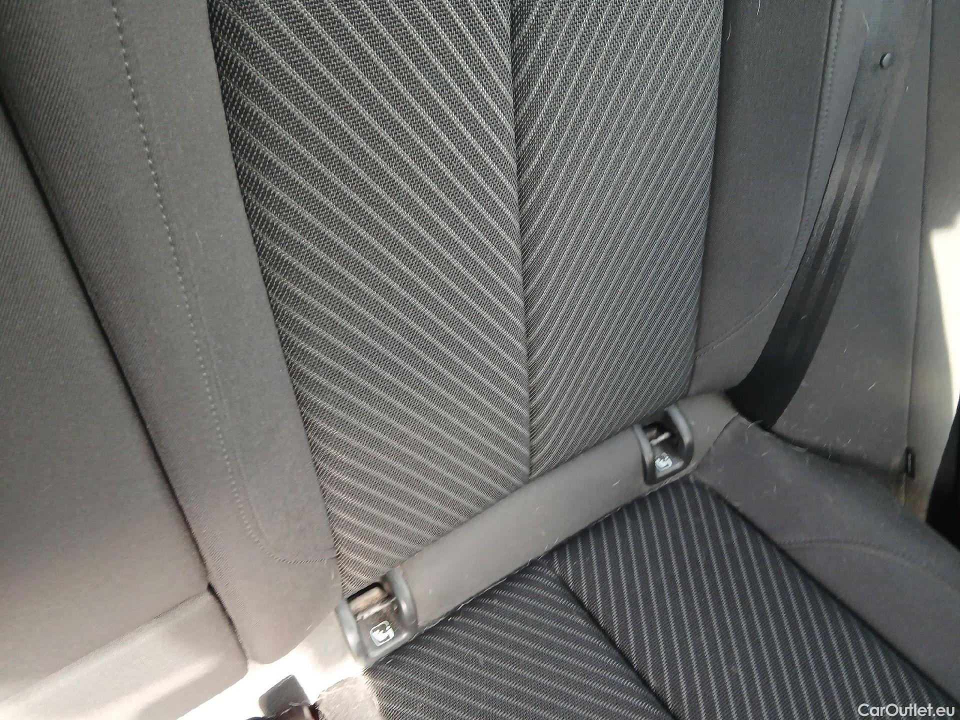  Audi  Q5 AUDI  SPORTBACK / 2020 / 5P / todoterreno Advanced 35 TDI 120kW S tronic #24