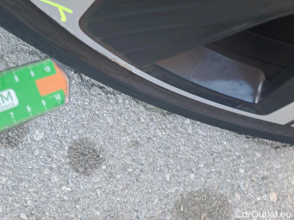  Cupra  Formentor CUPRA  / 2020 / 5P / todoterreno 1.4 e-Hybrid 150kW (204 CV) DSG (AC) #2