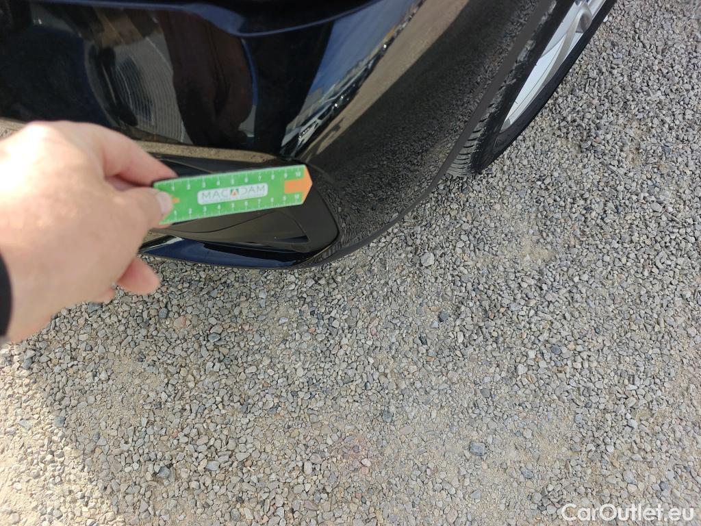  Bmw  X1 BMW  / 2019 / 5P / todoterreno sDrive16d Business #18