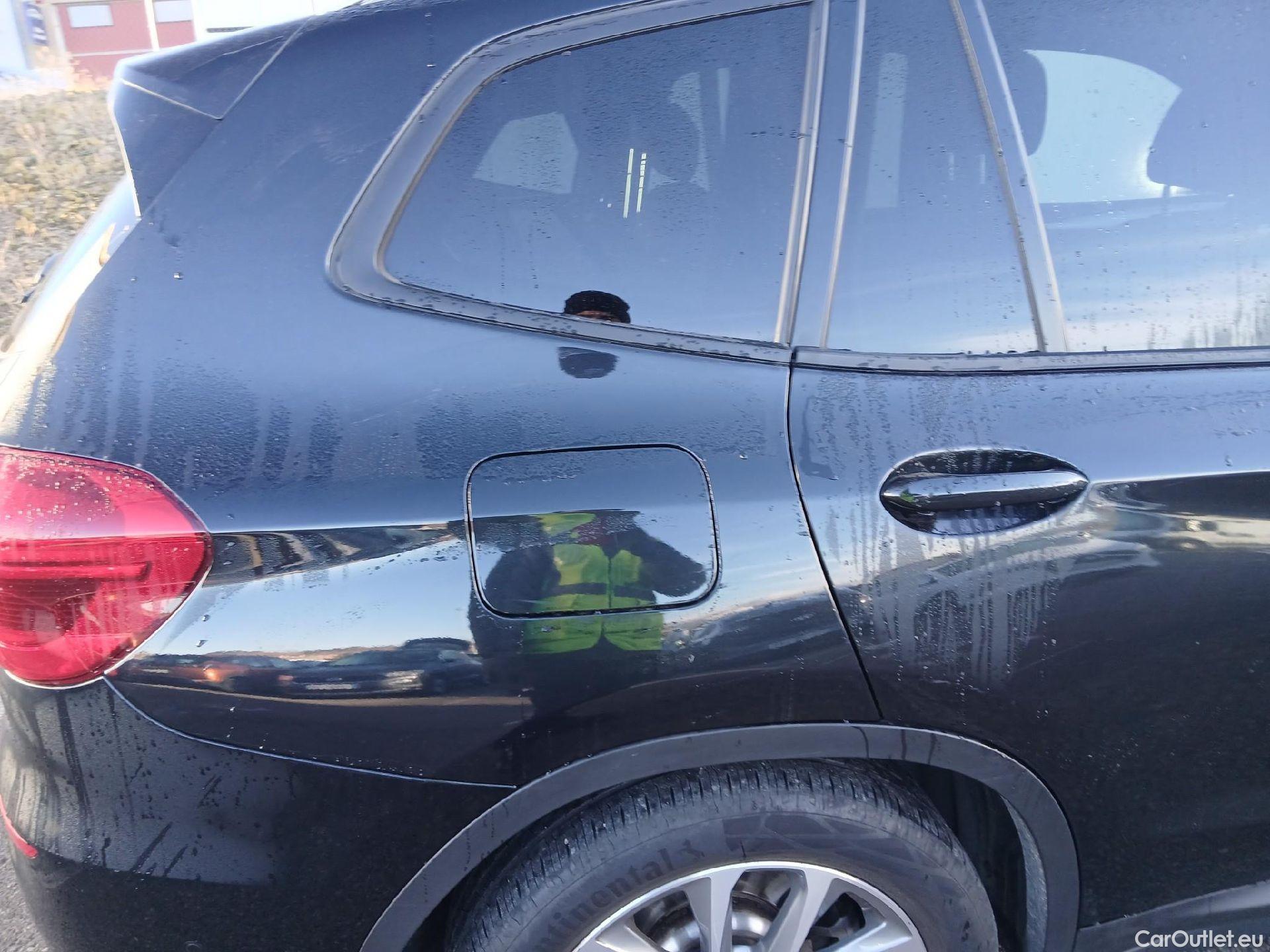  Bmw  X3 BMW  / 2017 / 5P / todoterreno xDrive20d (AC2) #23