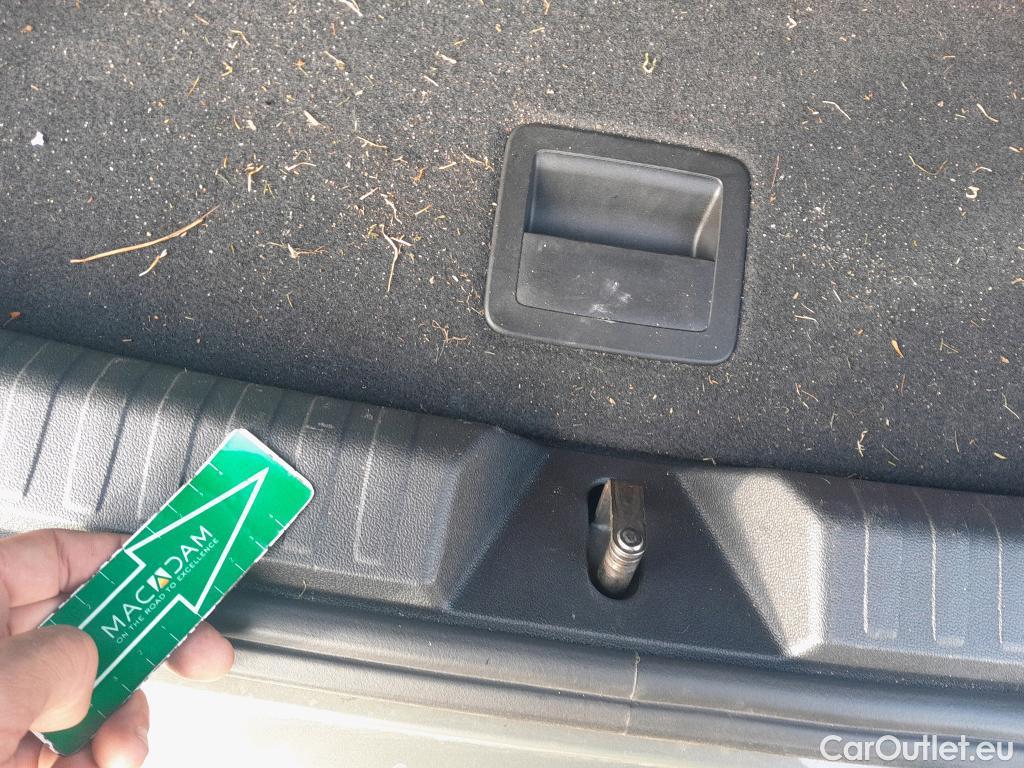  Audi  A1 Sportback AUDI A1 / 2018 / 5P / berlina con portón Sportback Black line 35 TFSI 110kW S tro #18