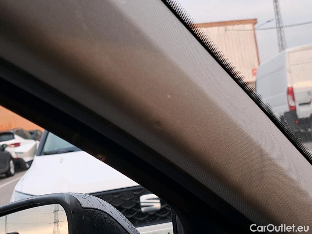  Bmw  Serie 1 BMW  / 2019 / 5P / berlina con portón 118i Corporate Auto. (AC) #41