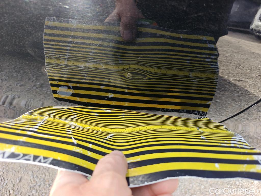  Bmw  X1 BMW  / 2019 / 5P / todoterreno sDrive16d Business #4