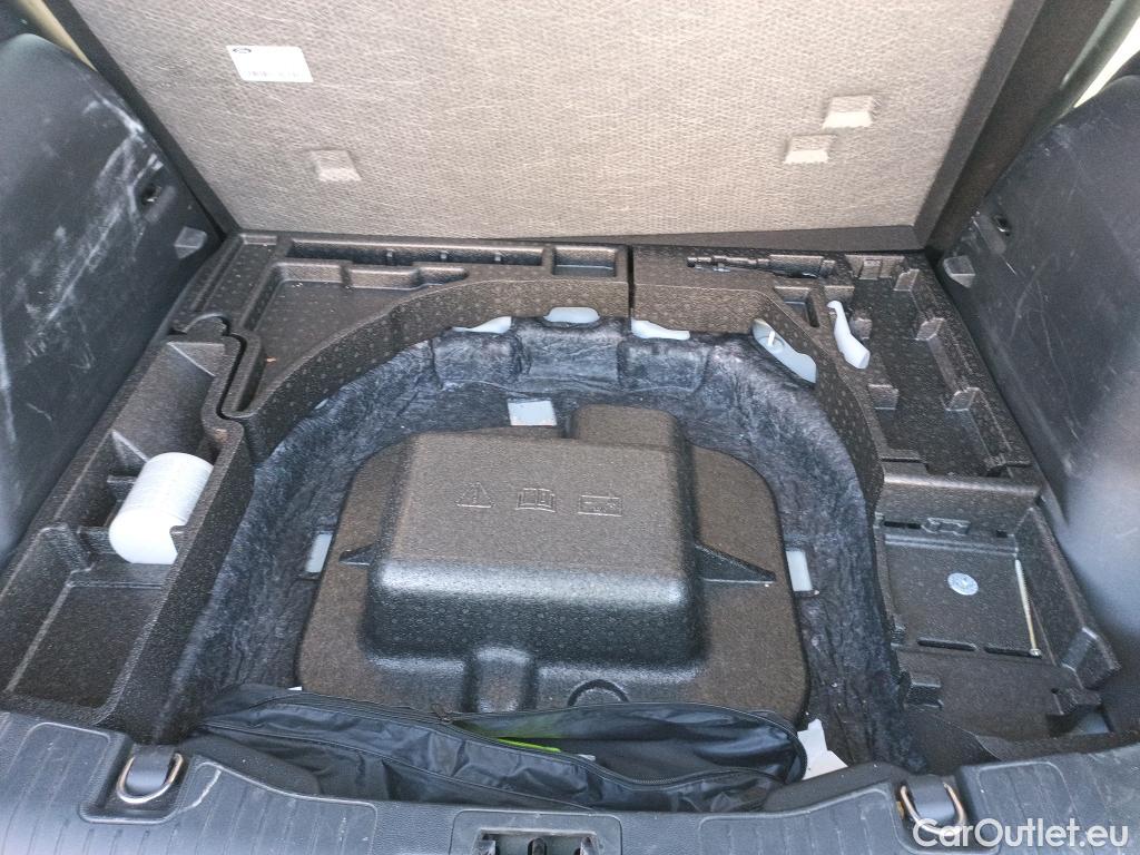  Ford  Kuga  Hybrid ST-Line 2.5 190CV ATV E6d #3