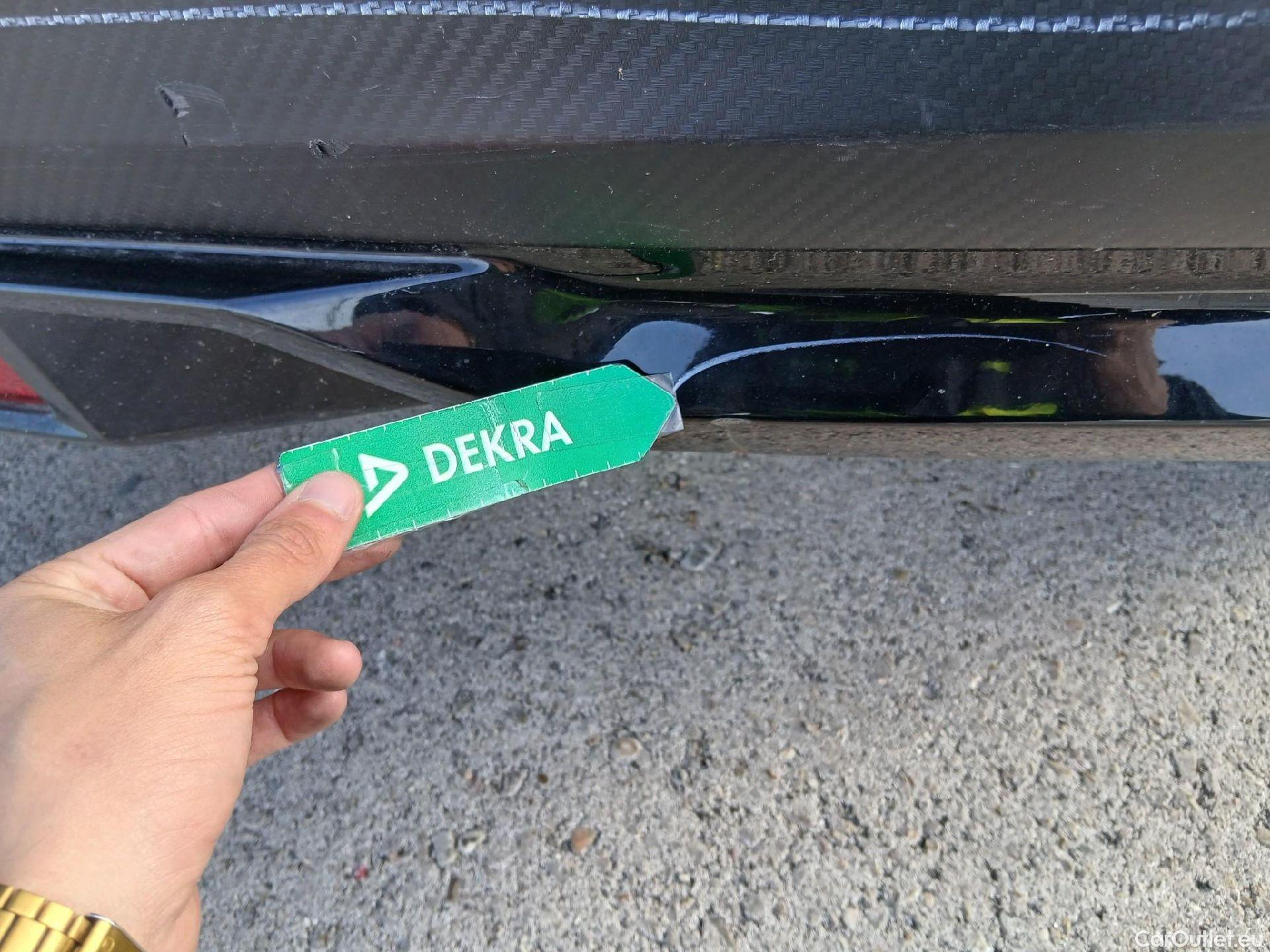  Nissan  Micra NISSAN  / 2017 / 5P / berlina con portón IG-T 68 kW (92 CV) E6D-F Acenta Sprint #26