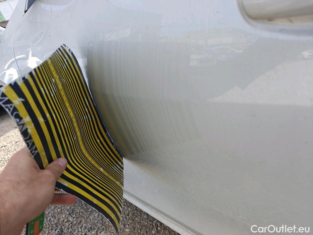  Peugeot  508 PEUGEOT  / 2018 / 5P / berlina con portón 5P Allure Pack BlueHDi 130 S&S EAT8 #22