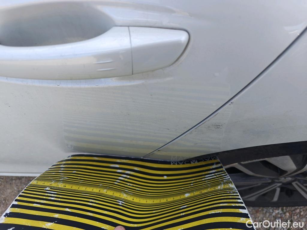  Peugeot  508 PEUGEOT  / 2018 / 5P / berlina con portón 5P Allure Pack BlueHDi 130 S&S EAT8 #18