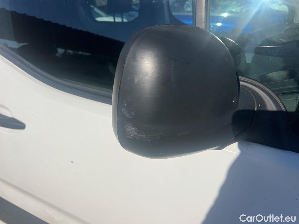  Citroen  Berlingo CITROEN  COMBI Talla M BlueHDi 100 S&S LIVE (IND) #42