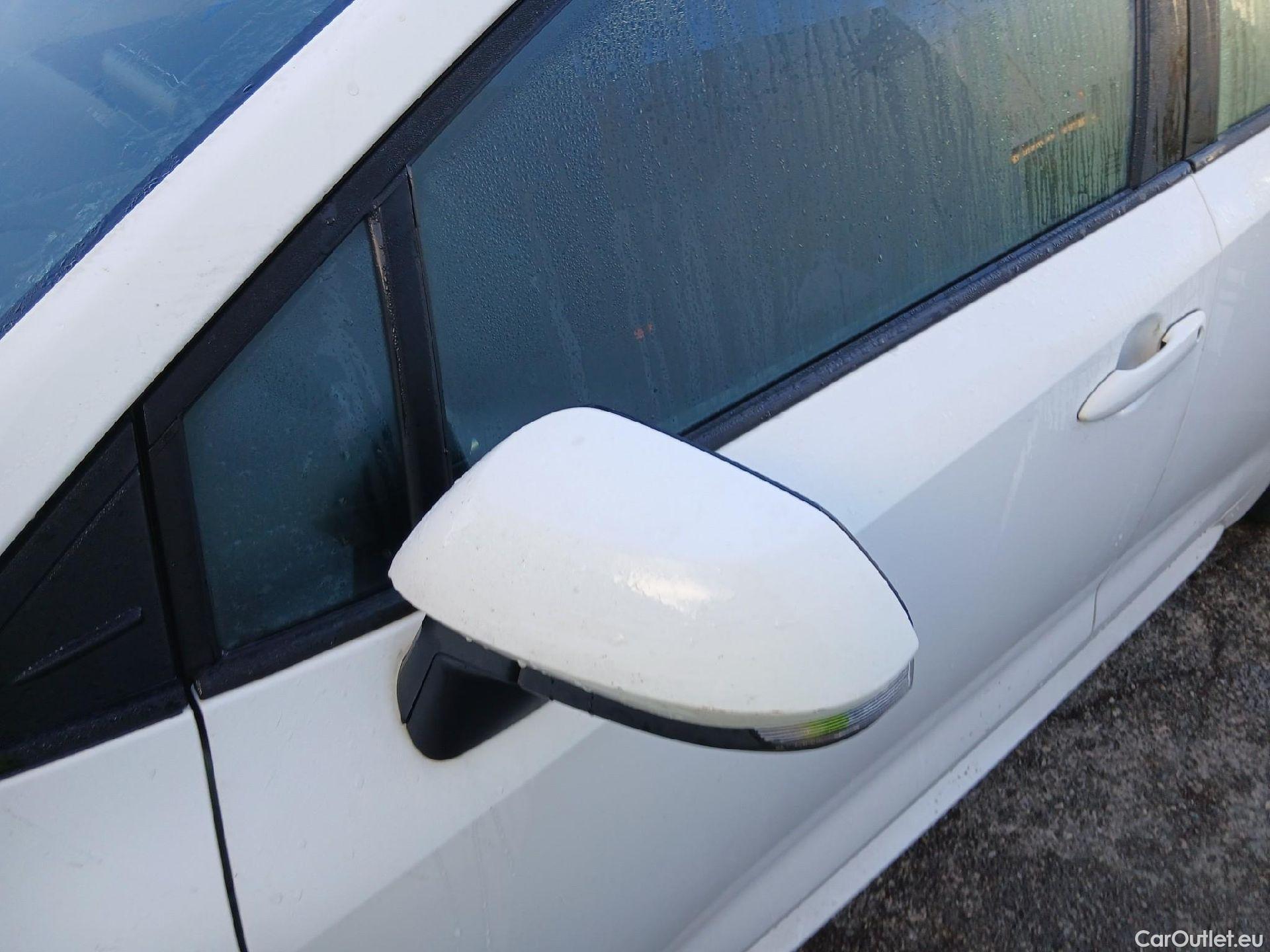  Toyota  Corolla TOYOTA  1.8 125H ACTIVE TECH E-CVT #5