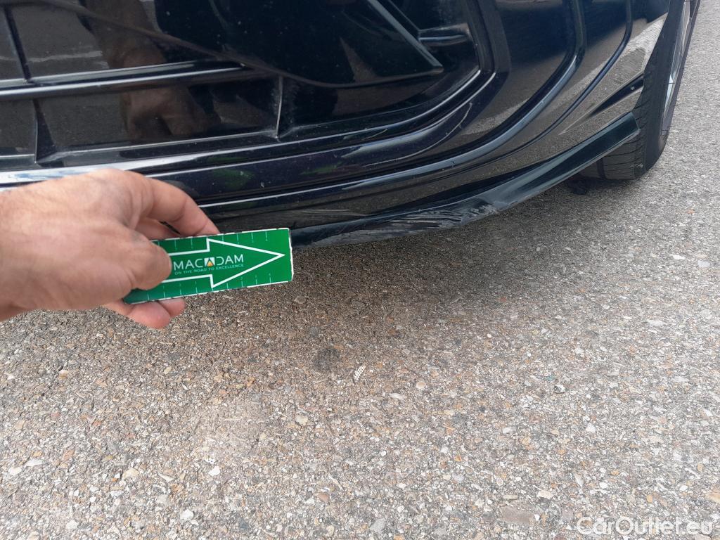  Volkswagen  Golf  VOLKSWAGEN / 2020 / 5P / berlina con portón R-Line 2.0 TDI 110kW (150CV) DSG #44