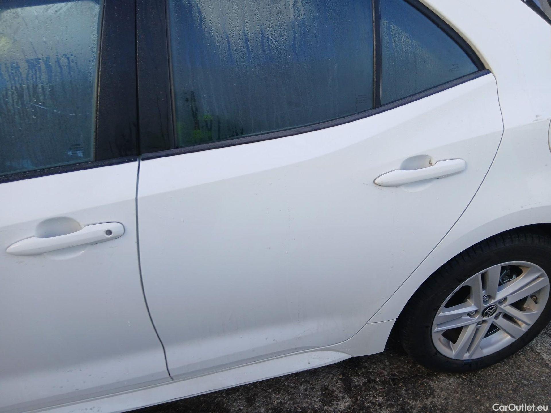  Toyota  Corolla TOYOTA  1.8 125H ACTIVE TECH E-CVT #10