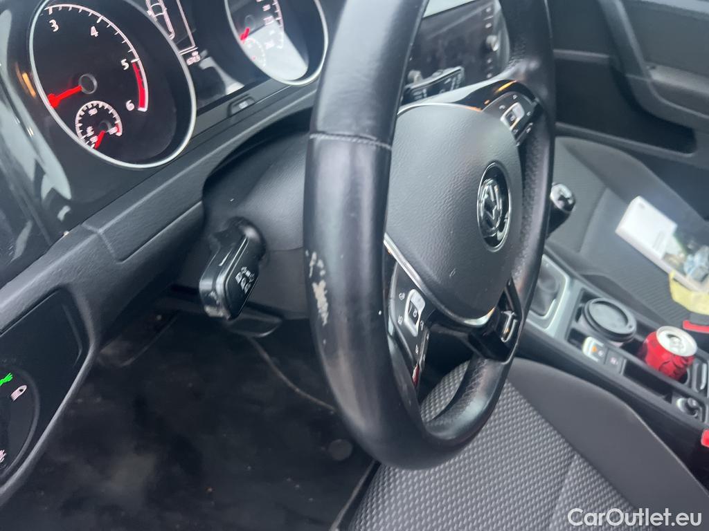  Volkswagen  Golf  VOLKSWAGEN / 2016 / 5P / berlina con portón Ready2Go 1.6 TDI 85kW (115CV) #3