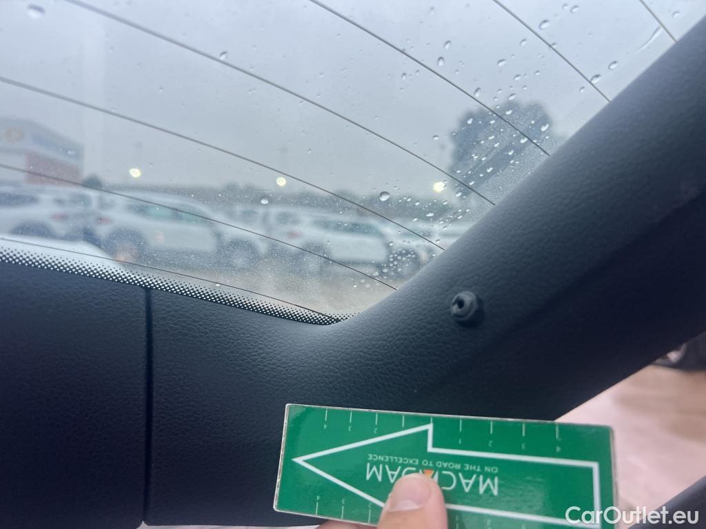  Volkswagen  Golf  VOLKSWAGEN / 2016 / 5P / berlina con portón Ready2Go 1.6 TDI 85kW (115CV) #2