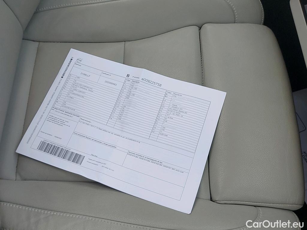  Volvo  XC 40 VOLVO XC40 / 2017 / 5P / todoterreno 1.5 T4 Twin Recharge Inscription Auto #9