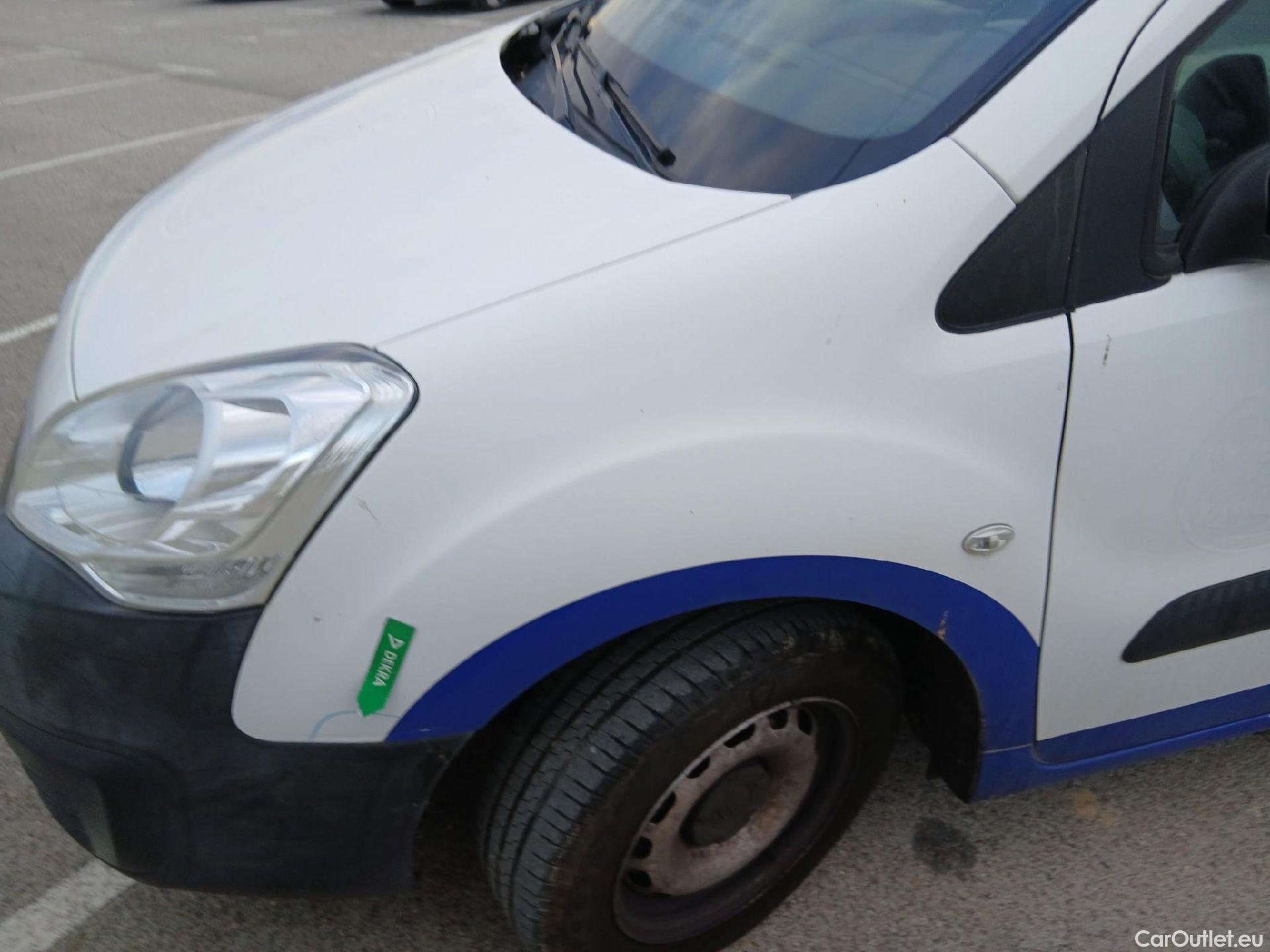  Citroen  Berlingo CITROEN  / 2015 / 3P / furgón derivado de turismo BlueHDi 55KW (75CV) #7