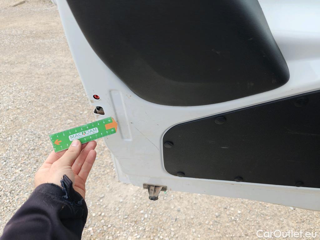  Opel  Combo OPEL  Life / 2018 / 5P / combi 1.5 TD 75kW (100CV) S/S Edition L (IND) #60