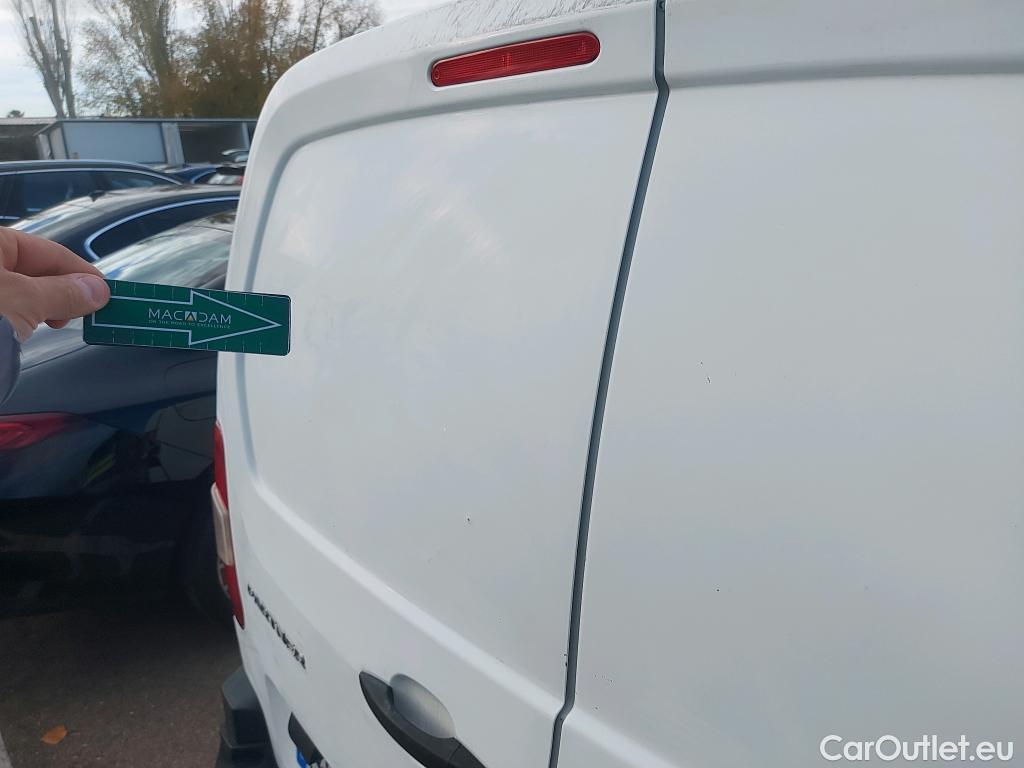  Peugeot  Partner PEUGEOT  / 2018 / 4P / furgón derivado de turismo Premium Standard 600kg BlueHDi 73kW #17