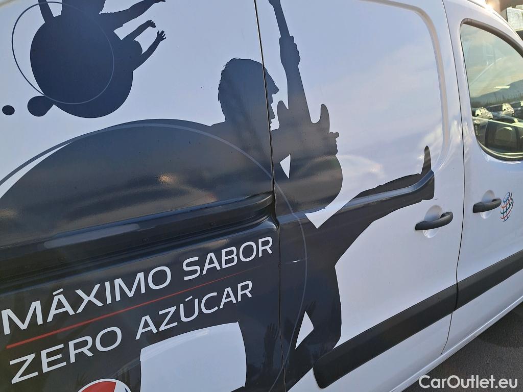  Peugeot  Partner PEUGEOT  VU 4p 2G furgón derivado de Furgón Confort PackL2 BlueHDi 73KW (100) #33