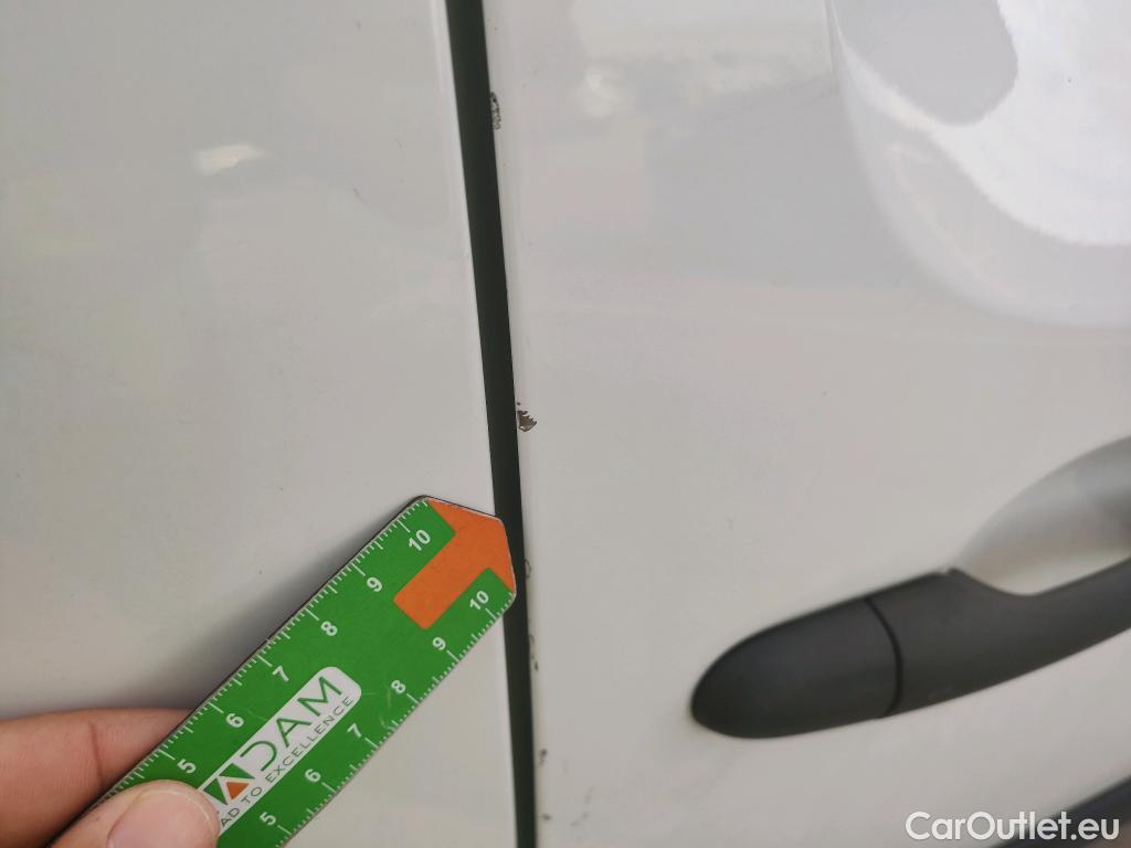  Renault  Kangoo RENAULT  Furgón/2013/3P/furgón derivado de turismo Profesional dCi 55 kW (75 CV) #15