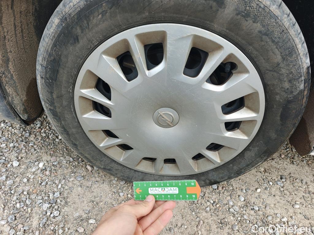  Opel  Combo OPEL  Life / 2018 / 5P / combi 1.5 TD 75kW (100CV) S/S Edition L (IND) #74