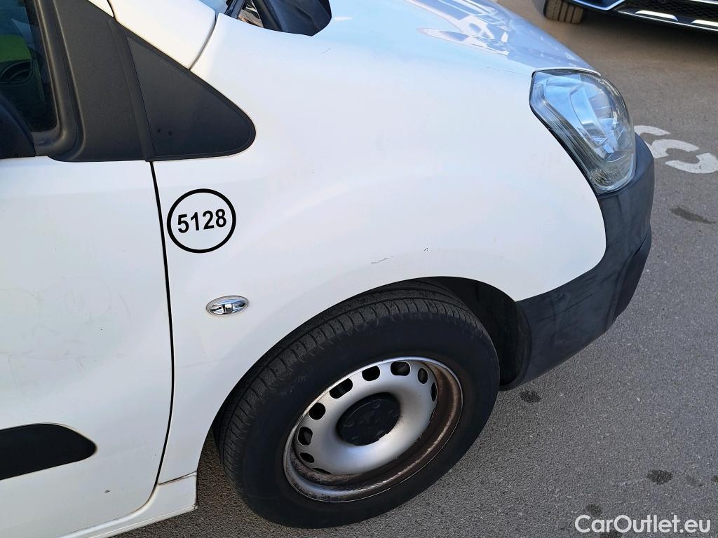  Peugeot  Partner PEUGEOT  VU 4p 2G furgón derivado de Furgón Confort PackL2 BlueHDi 73KW (100) #52