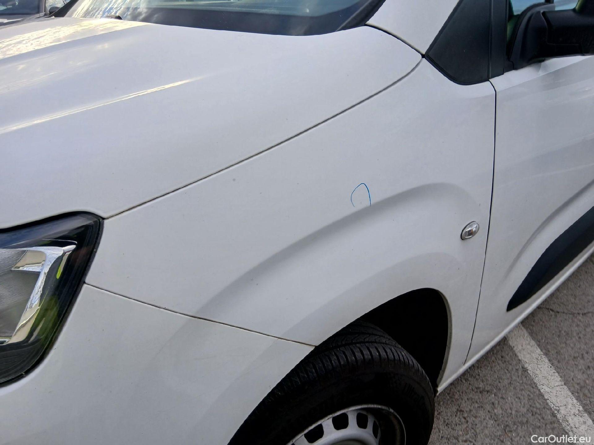  Peugeot  Partner PEUGEOT  / 2018 / 3P / furgón derivado de turismo Pro Standard 600kg BlueHDi 55kW #7