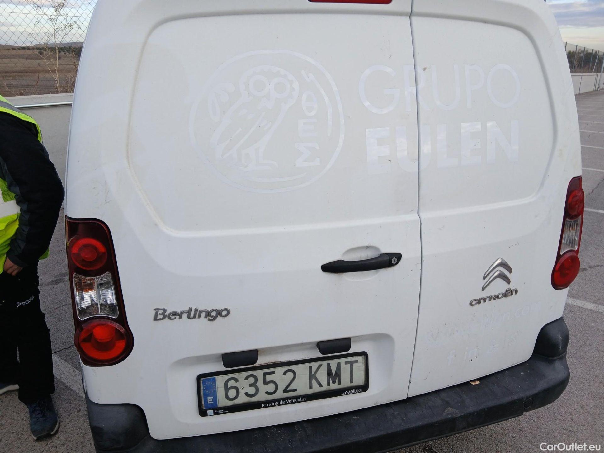  Citroen  Berlingo CITROEN  / 2015 / 3P / furgón derivado de turismo BlueHDi 55KW (75CV) #24