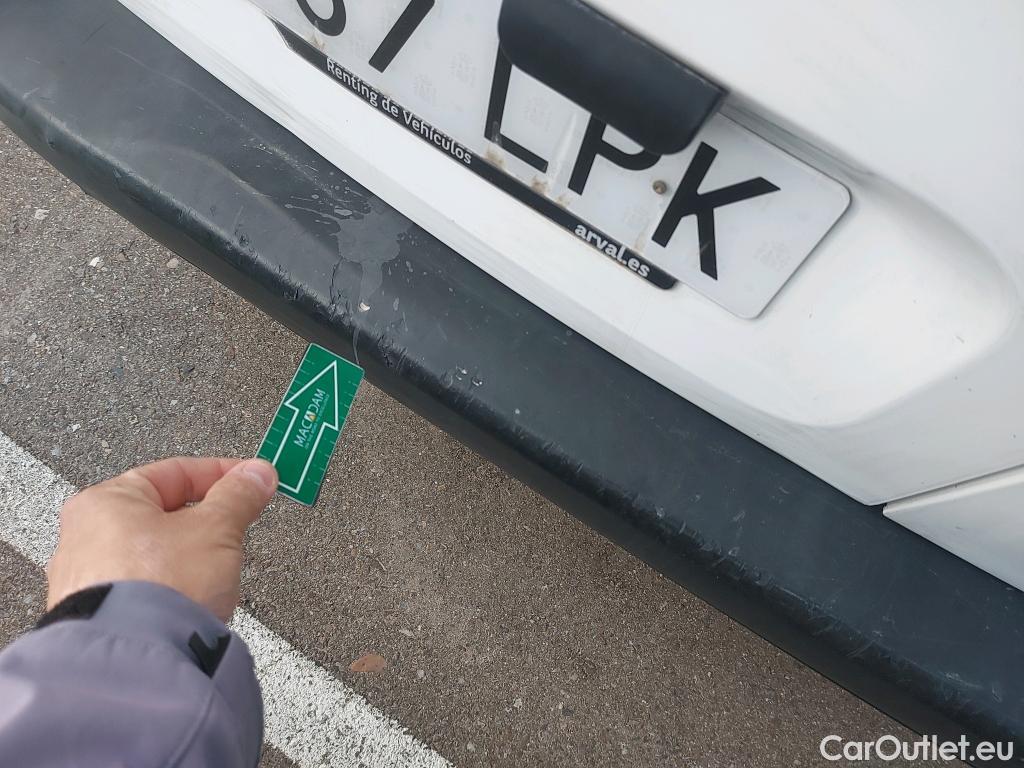  Peugeot  Partner PEUGEOT  / 2018 / 4P / furgón derivado de turismo Premium Standard 600kg BlueHDi 73kW #35