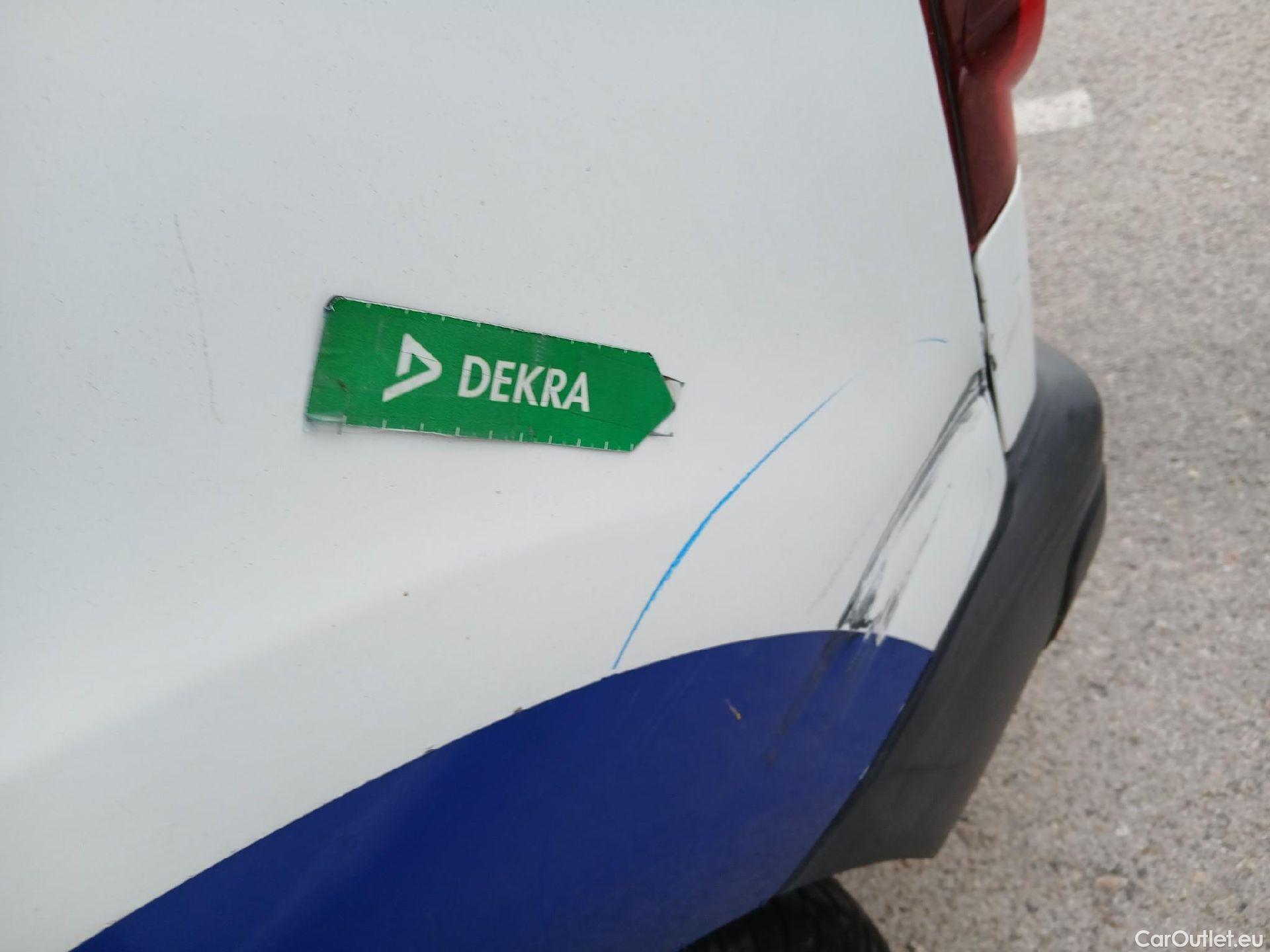  Citroen  Berlingo CITROEN  / 2015 / 3P / furgón derivado de turismo BlueHDi 55KW (75CV) #11